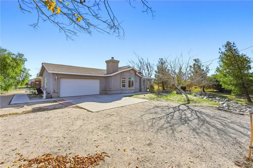 38056 90th St E, Littlerock, CA 93543 - Image #1