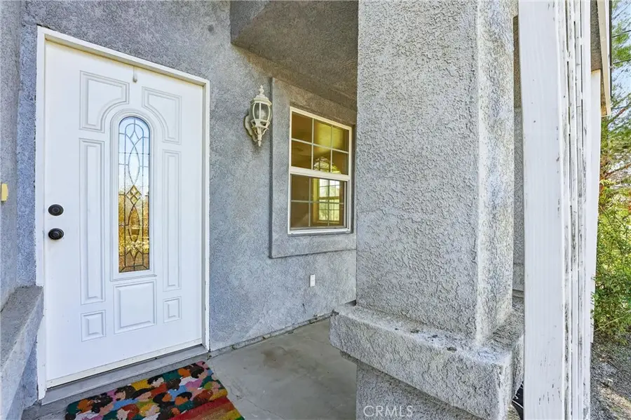 38056 90th St E, Littlerock, CA 93543 - Image #2