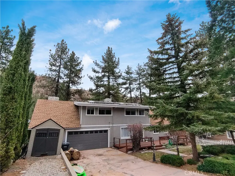 800 Mountain View, Wrightwood, CA 92397 - Image #2