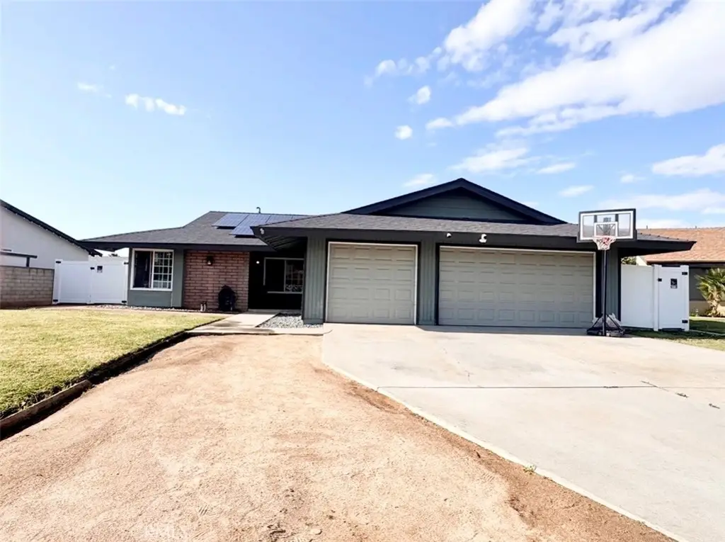 13597 Thunderbird, Moreno Valley, CA 92553 - Image #1