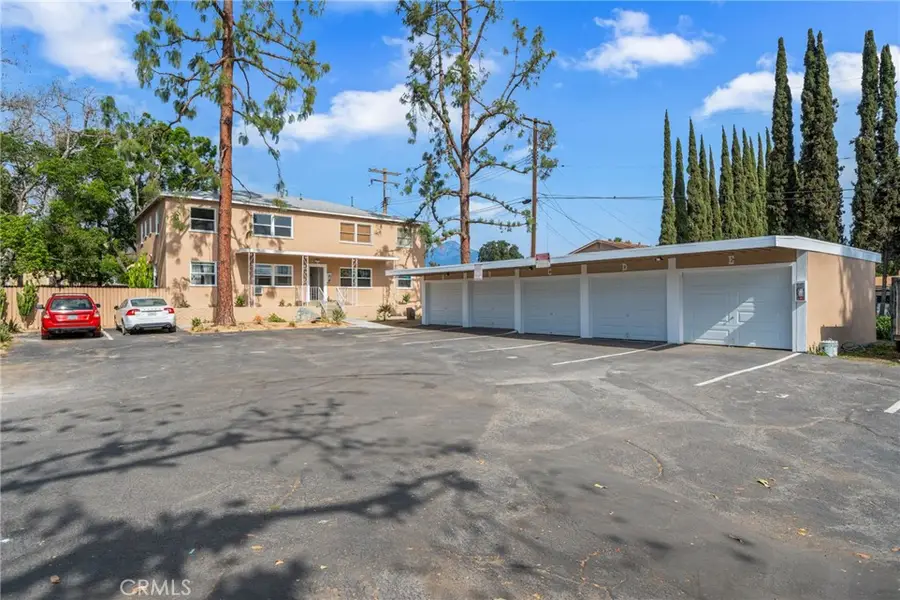 250 Olive Street, Claremont, CA 91711 - #2
