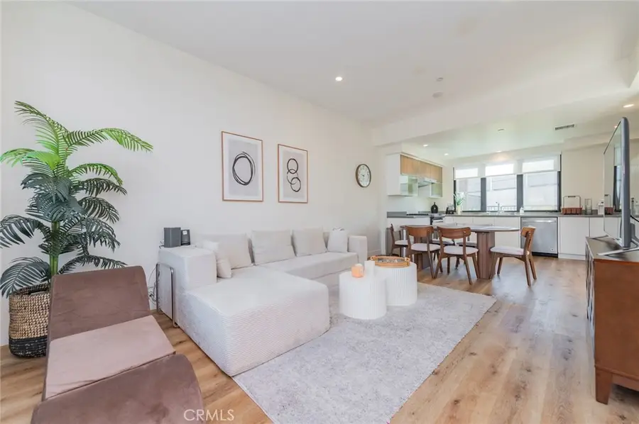 511 N Santa Anita #B, Arcadia, CA 91006 - #3