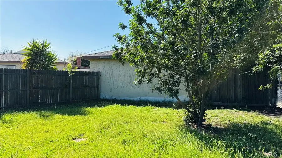 18237 Clark Street, Tarzana, CA 91356 - #2