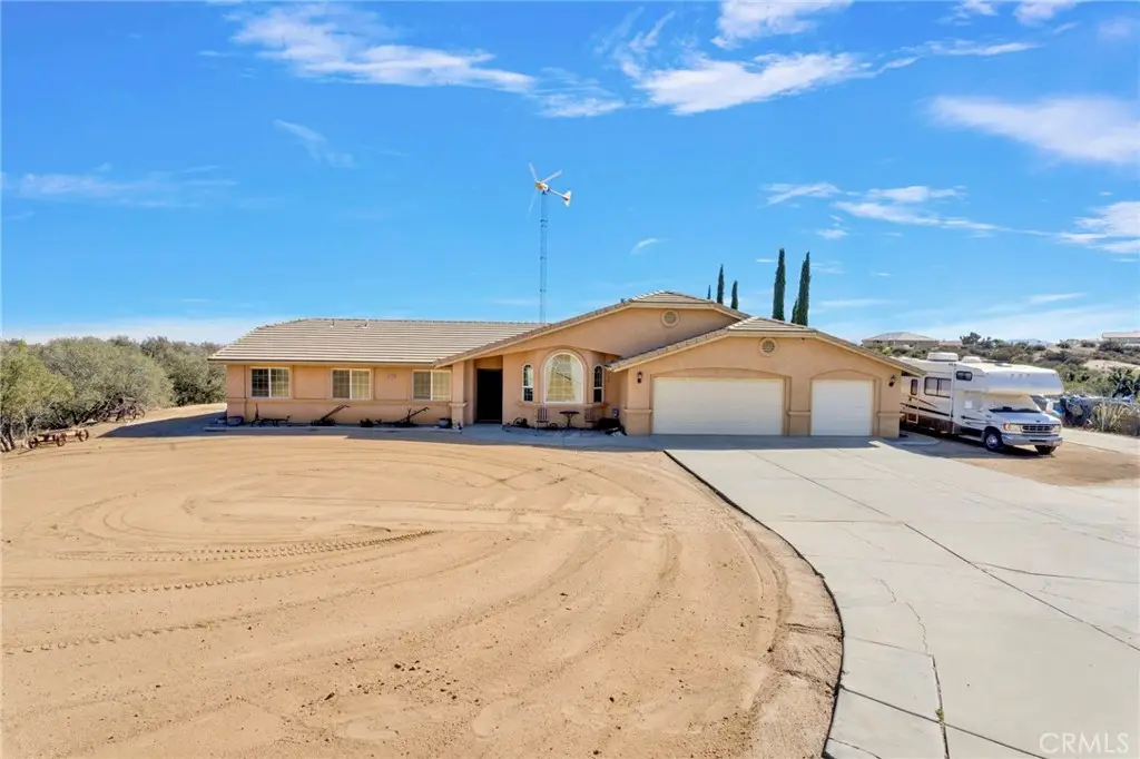 6297 Coleridge, Oak Hills, CA 92344 - #1