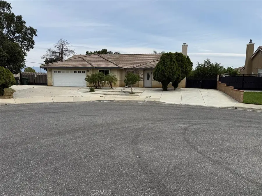 10517 Dream Street, Bloomington, CA 92316 - #2
