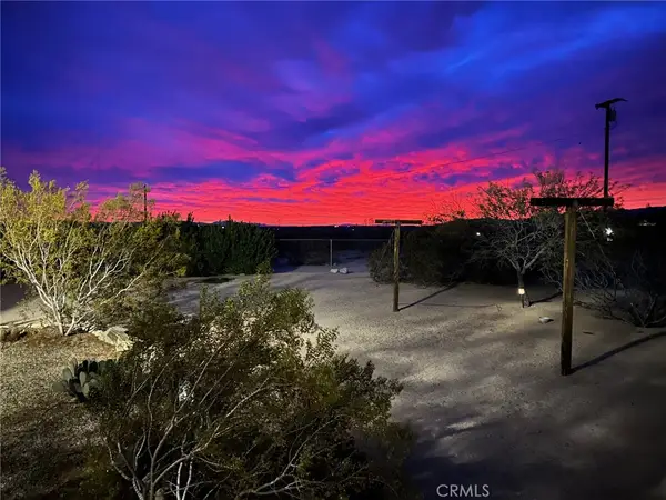 1040 Jackalope Avenue, Joshua Tree, CA 92252