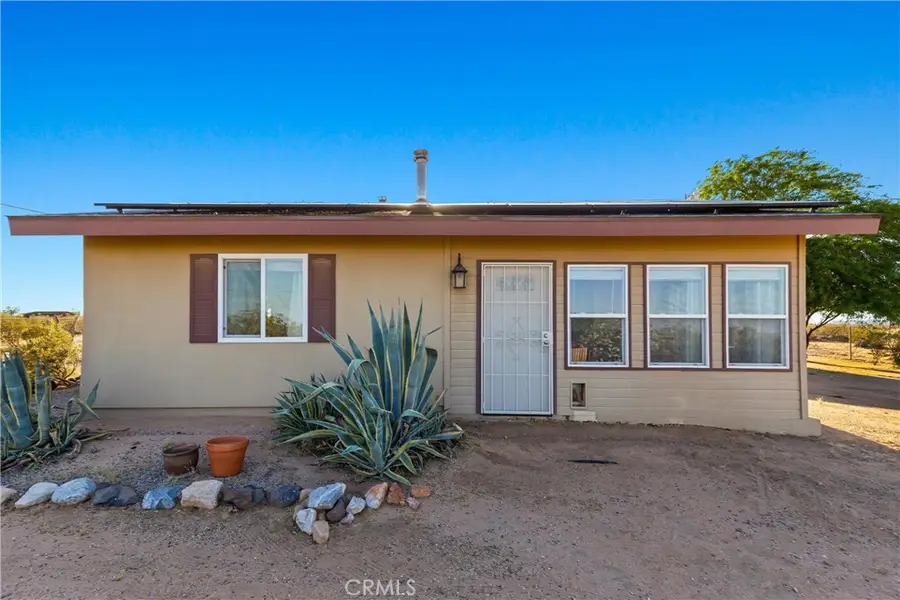 1040 Jackalope Avenue, Joshua Tree, CA 92252 - #2