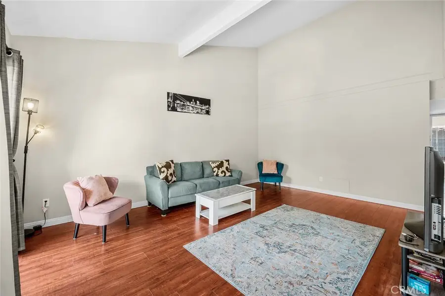 700 W La Veta, Orange, CA 92868 - #3