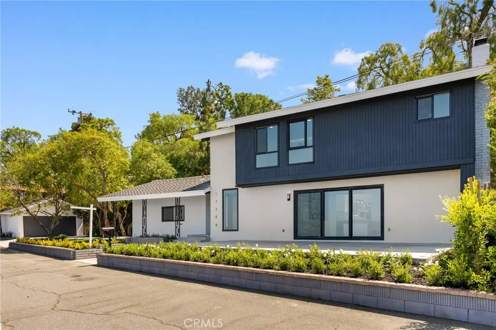 12284 Circula Panorama, Santa Ana, CA 92705 - #1