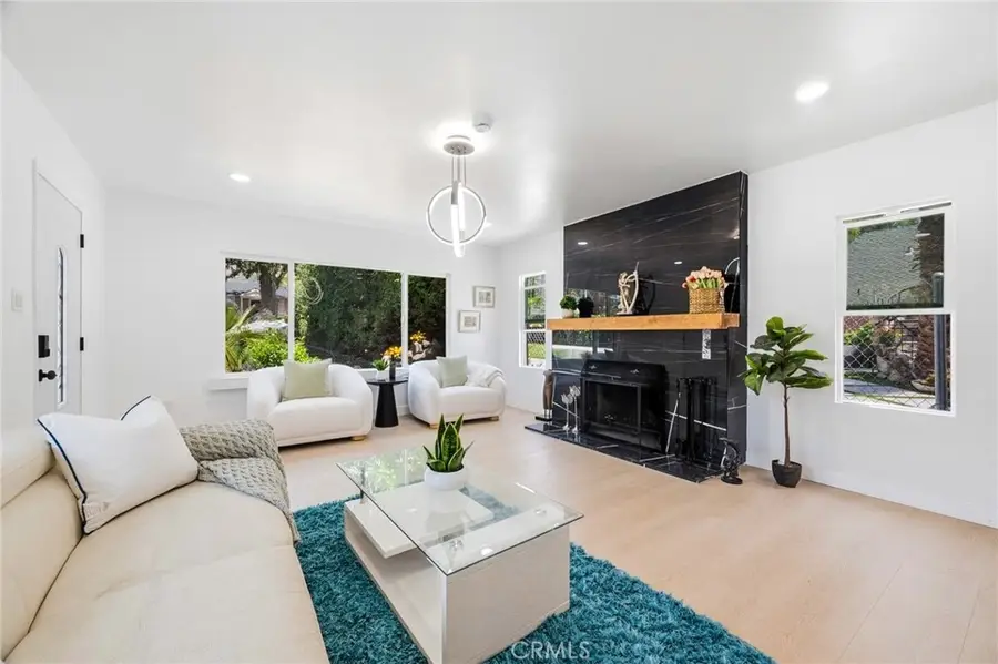 1280 E Woodbury Road, Pasadena, CA 91104 - #3