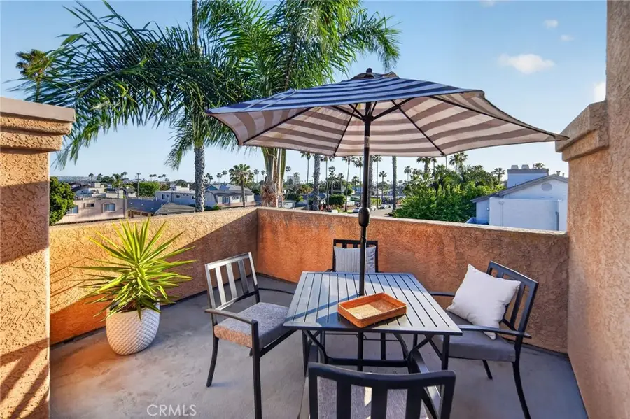 1258 Grand Avenue, San Diego, CA 92109 - #3