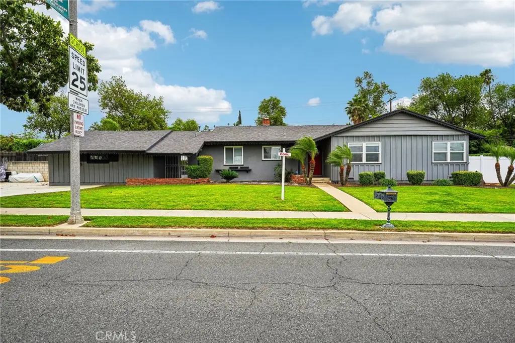 2424 Central, Riverside, CA 92506 - #1