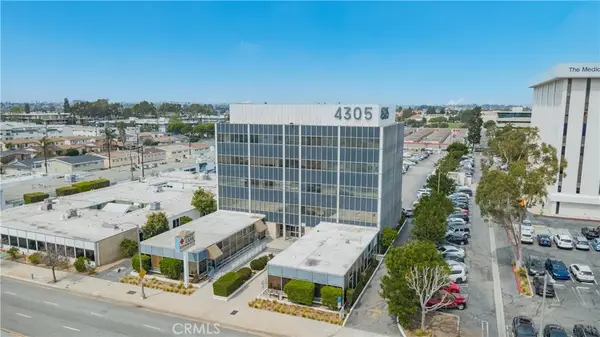 4305 Torrance Boulevard #306, Torrance, CA 90503