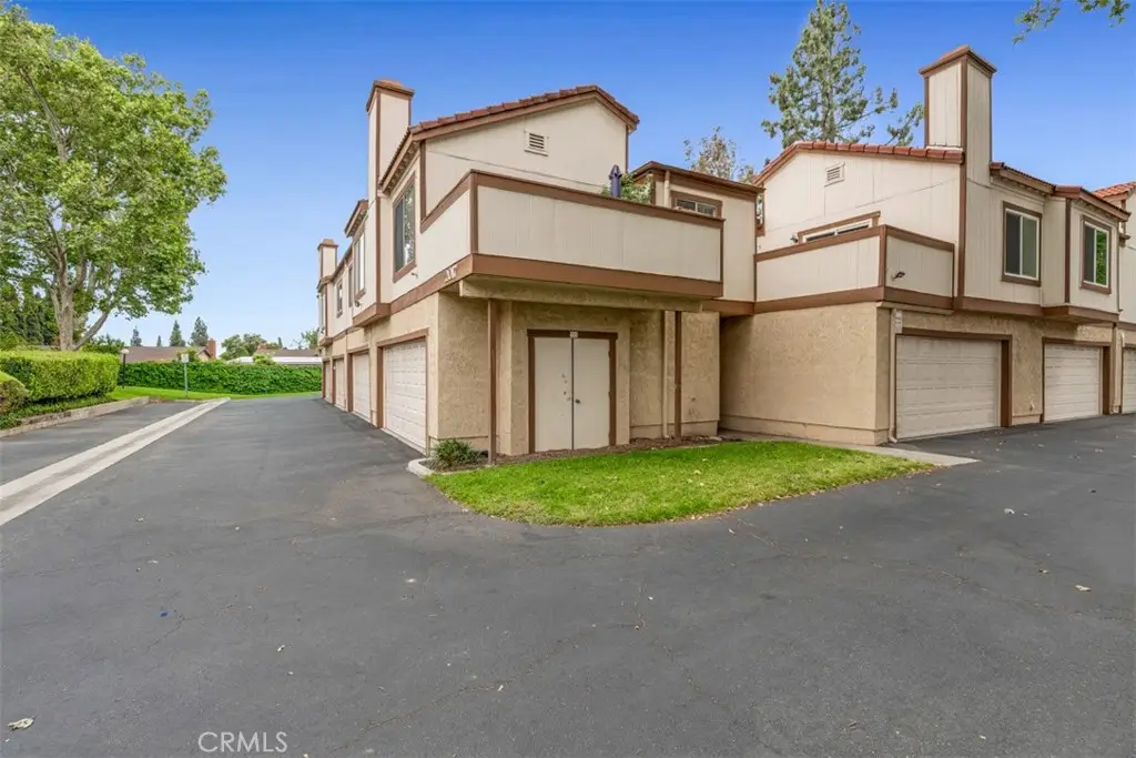 2017 S Campus #F, Ontario, CA 91761 - #1