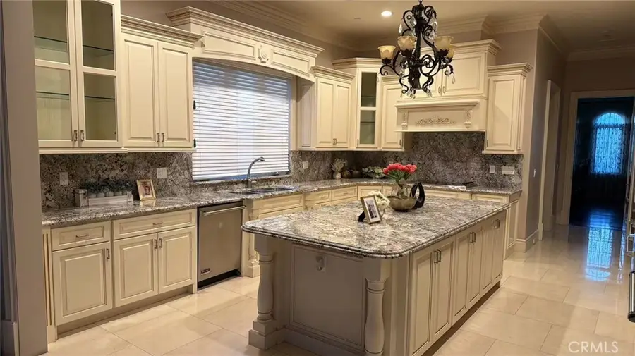 300 W Longden, Arcadia, CA 91007 - #2