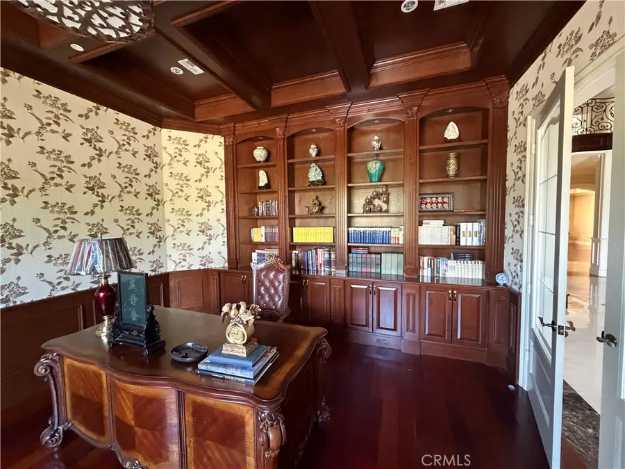 300 W Longden, Arcadia, CA 91007 - #3