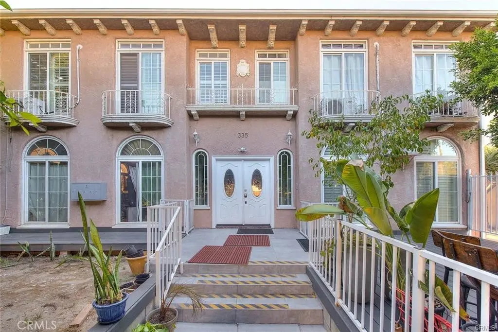 335 N Mariposa Avenue, Los Angeles, CA 90004 - #1