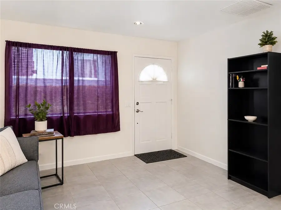 605 E Lugonia #6, Redlands, CA 92374 - #3