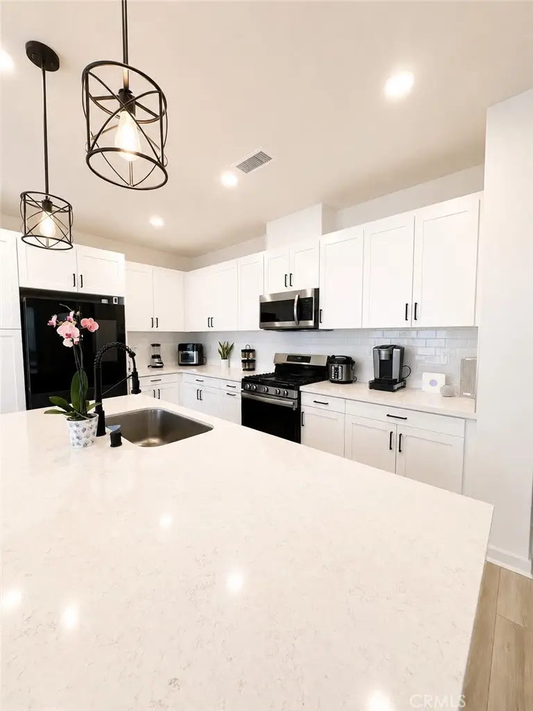 3650 E Pollock, Ontario, CA 91761 - #3