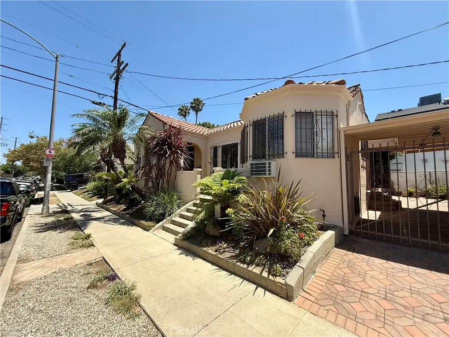 7416 Waring Avenue, Los Angeles, CA 90046 - #3