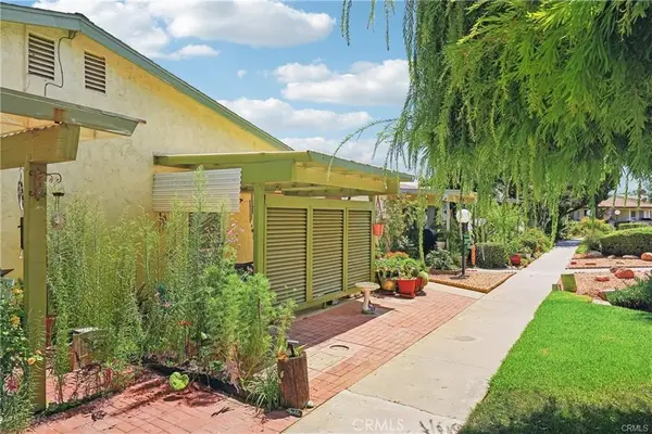 199 Summit View Drive #B, Calimesa, CA 92320