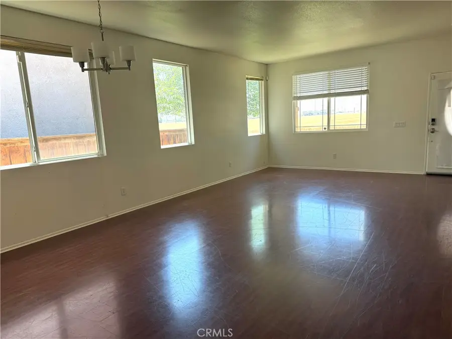 245 San Remo, San Jacinto, CA 92582 - #3