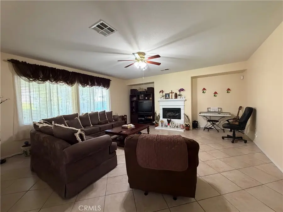 16556 Withers Way, Moreno Valley, CA 92555 - #2