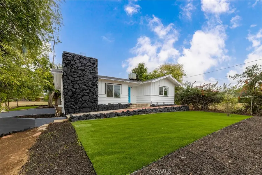 12449 6th, Yucaipa, CA 92399 - #2