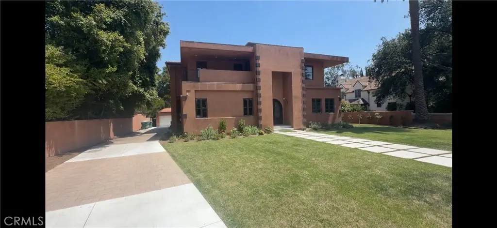 802 Michigan, Pasadena, CA 91107 - #1