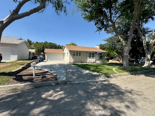 734 Lee, San Bernardino, CA 92405 - #2
