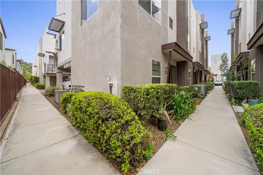 323 Tesoro #107, Escondido, CA 92025 - #2