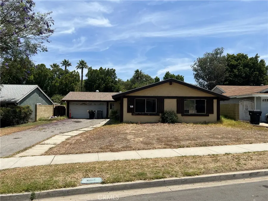 3441 Crownsworth, Corona, CA 92879 - #2