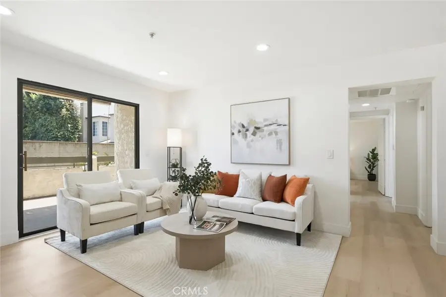64 N Mar Vista Avenue, Pasadena, CA 91106 - #2