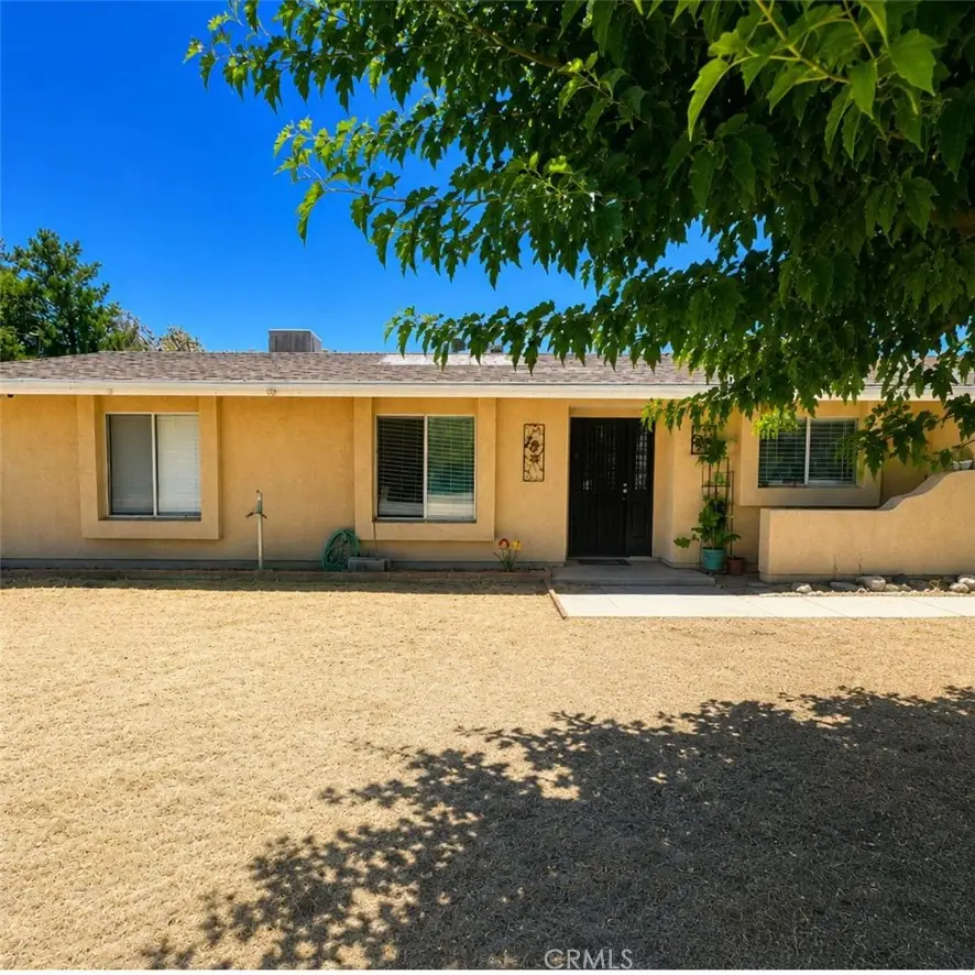 18865 Felton, Hesperia, CA 92345 - #2