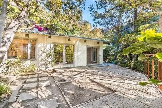 9837 Easton, Beverly Hills, CA 90210 - #1