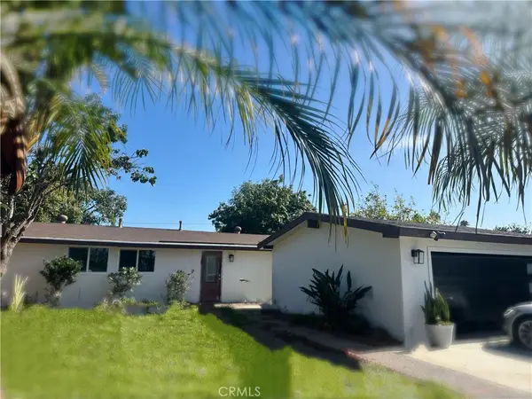 852 Towne, Costa Mesa, CA 92627
