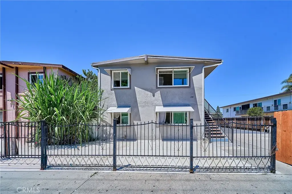 2001 W Myrtle, Santa Ana, CA 92703 - #1