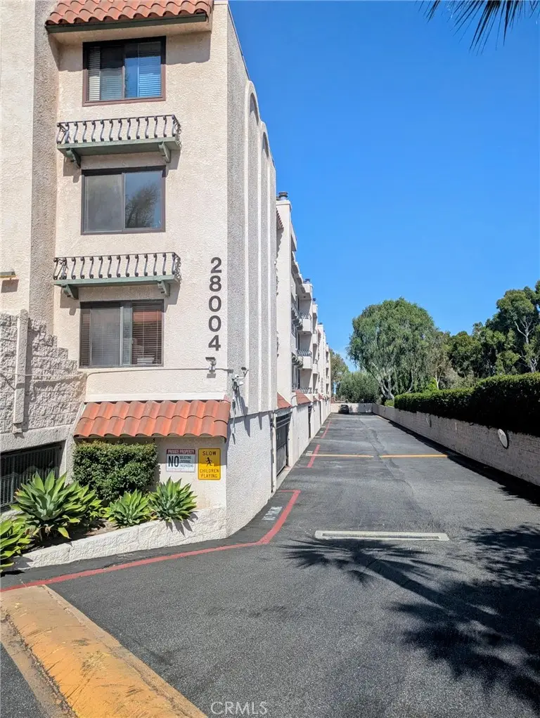 28004 S Western Avenue #220, San Pedro, CA 90732 - #2