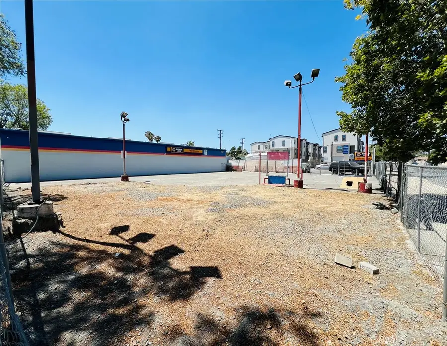 151 N Mountain Avenue, Ontario, CA 91762 - #2