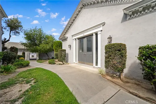1611 S Pomona #D13, Fullerton, CA 92832