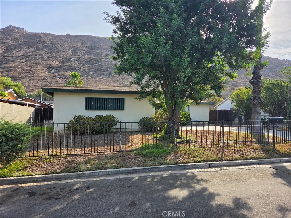 5901 Paramount Drive, Jurupa Valley, CA 92509 - #1