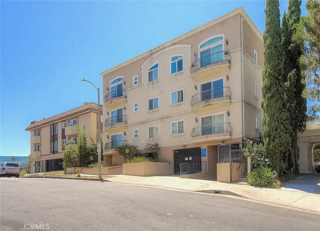 971 S St Andrews Place #101, Los Angeles, CA 90019 - #1