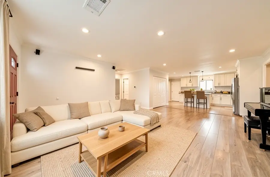 122 E El Norte, Monrovia, CA 91016 - #2