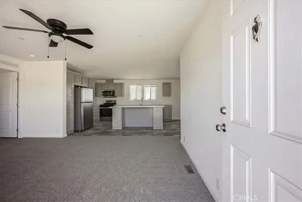 7323 Woodcliff Street, Phelan, CA 92371