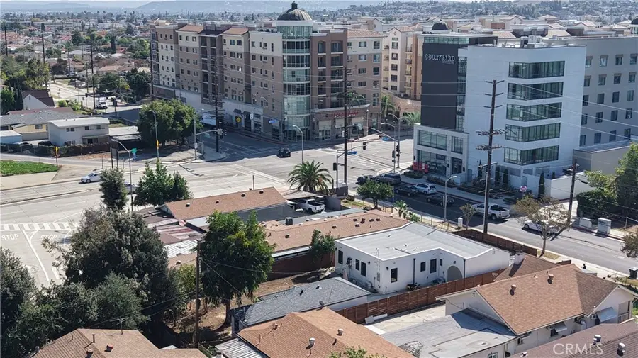 1113 1115 W Hellman, Alhambra, CA 91803 - #2