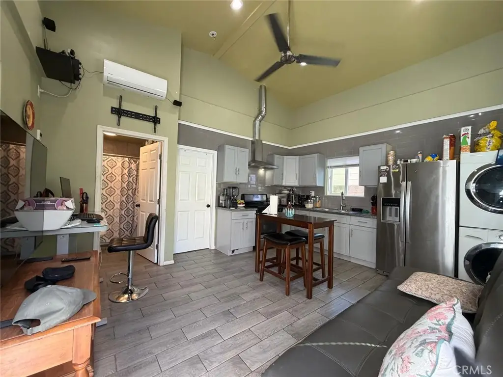 312 N Pasadena, Azusa, CA 91702 - #1