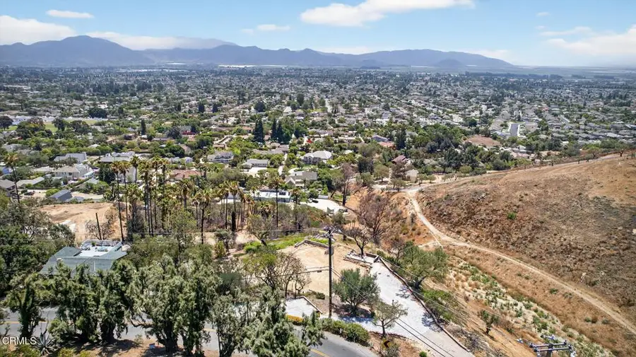 375 W Highland Drive, Camarillo, CA 93010 - Image #3