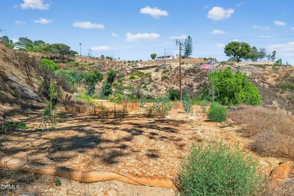 250 W Highland Drive, Camarillo, CA 93010