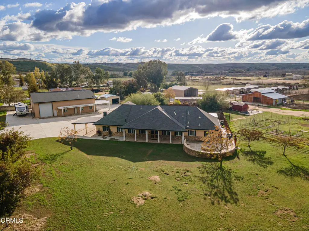 102 Anna Lane, Bakersfield, CA 93308 - #1