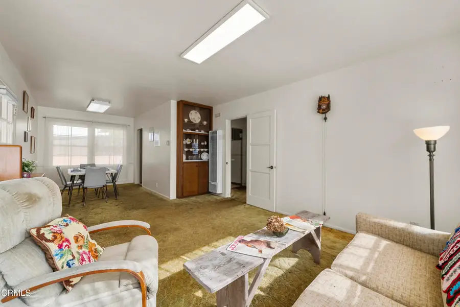 426 S Dos Caminos Avenue, San Buenaventura Ventura, CA 93003 - Image #3